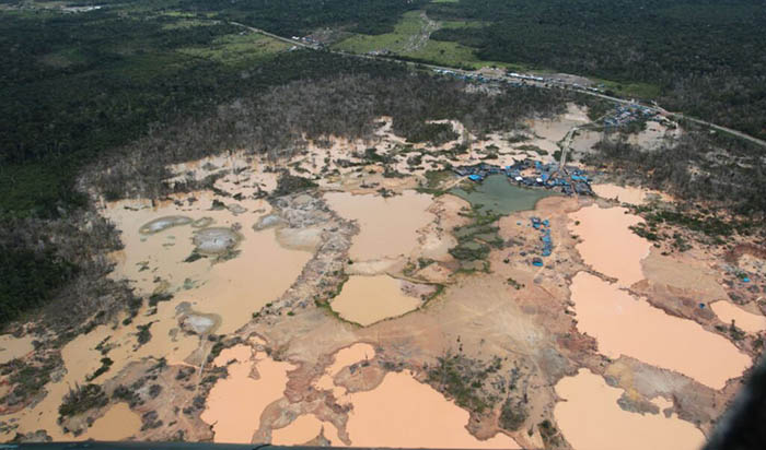 Gobierno no conoce ni sabe cómo enfrentar la minería ilegal